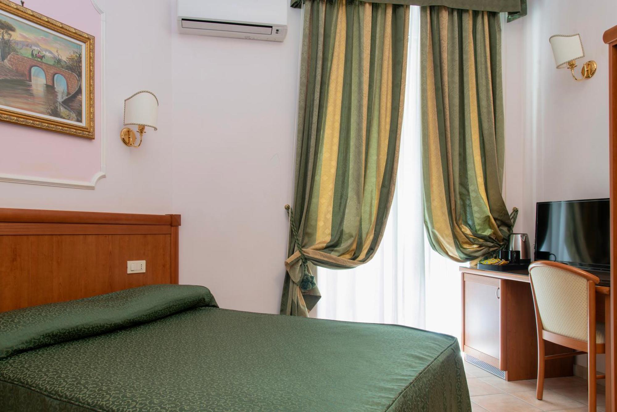 Hotel Philia Rome Exterior photo